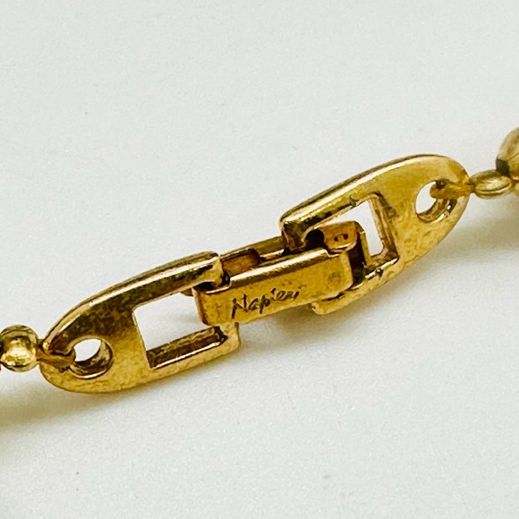 Vintage NAPIER Statement Necklace - Picture 5 of 7